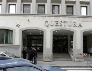 Questura-Reggio11-05