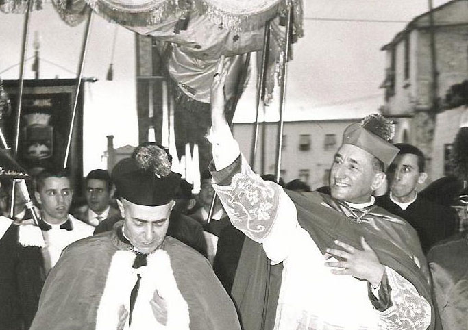 Monsignor Francesco Maiolo e il Vescovo Vittorio Moietta
