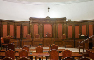 rp_aula_di_tribunale22-07-300x194.jpg