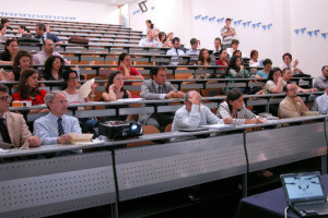 rp_aula-universita-300x200.jpg