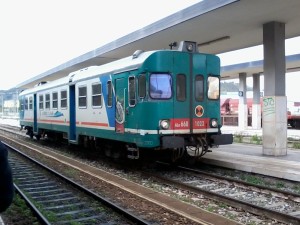 treno-crotone