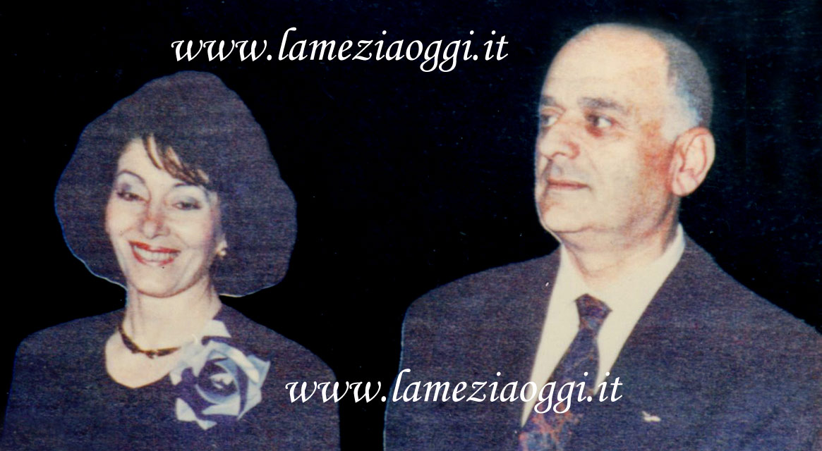 Lamezia: la Polizia ha commemorato il Sovrintendente Capo Salvatore Aversa e la moglie