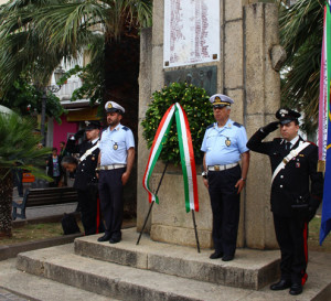 monumento-piazza-diaz