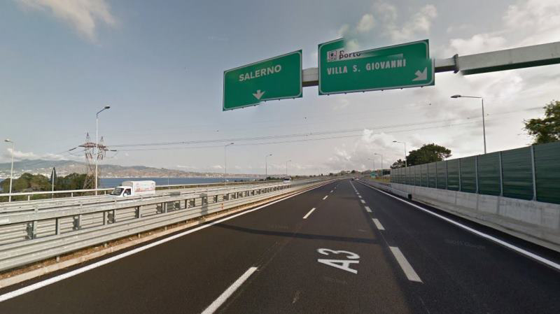 Incidete sulla Autostrada del Mediterraneo, un morto