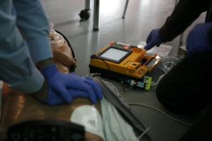 defibrillatore-450