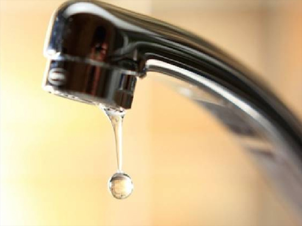 Lamezia: Pileggi è da irresponsabile lasciare senza acqua potabile cittadini e famiglie