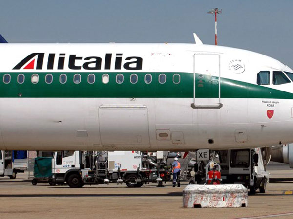 Alitalia: trasporto aereo, sciopero 24 ore il 13/12