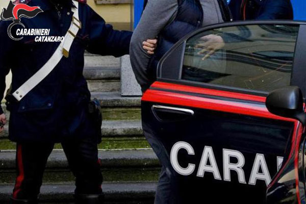 Droga: giovane 26enne arrestato a Diamante dai Carabinieri