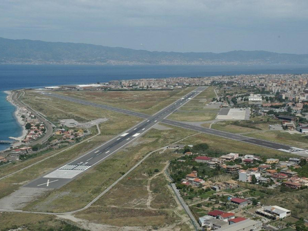 Aeroporto R. Calabria: sindacati, preoccupati per futuro scalo