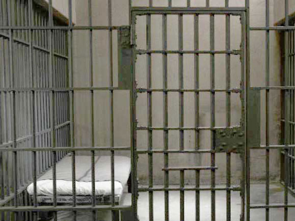 Carceri: Vibo V., Detenuto nascondeva cellulare nelle parti intime