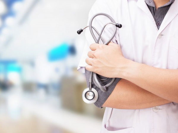 Covid, D'Ippolito (M5S) chiede proroga contratti infermieri