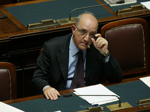 Crisi: Tassone (NCDU), “Berlusconi coppiere di Salvini e Meloni”