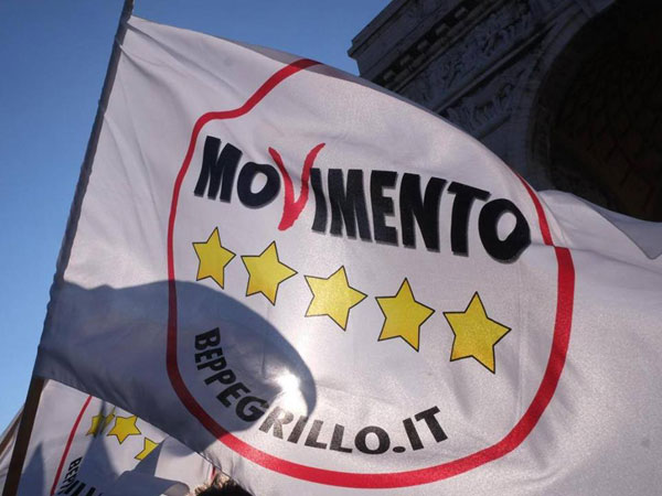 Calabria: M5s chiude campagna a Cosenza, "E' l'ora del riscatto"