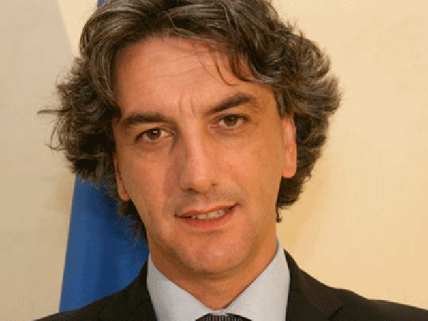 Open: consigliere Pd fa versamento a Iv, "Solidale con Renzi"
