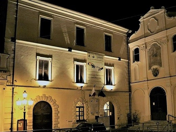 Presentazione di “antipolitica” di Vittorio Mete a Lamezia Terme