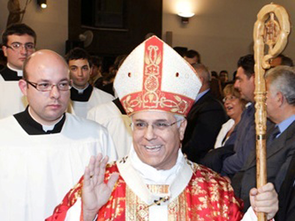 Coronavirus: vescovo Catanzaro ai fedeli, “Abbiate fiducia”