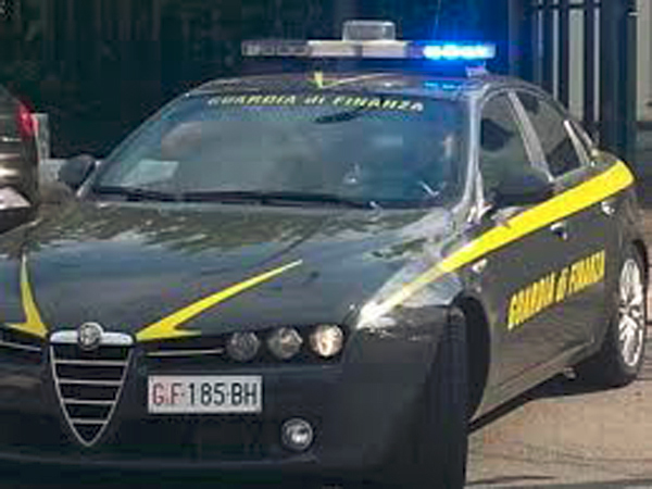 'Ndrangheta: operazione Gdf, sequestrati beni per 30 mln e droga
