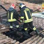 Canna fumaria in fiamme a Platania, panico ma nessun ferito