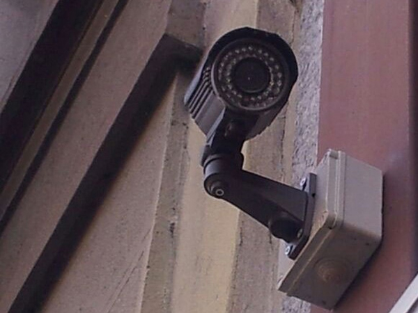 Omicidio a Crotone: sindaco, "Occhio telecamere vigila su sicurezza"