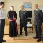 Lamezia: il Vescovo visita il gruppo della Guardia di Finanza