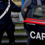 Picchia la convivente incinta e la suocera: arrestato dai carabinieri