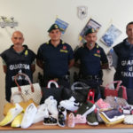 Contraffazione: merce per 20.000 euro sequestrata nel Catanzarese