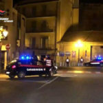 Al bar armati di spranghe per bere gratis, due arresti a Lamezia Terme