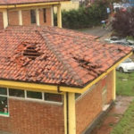 Maltempo: tromba d'aria nel Vibonese, danni a scuola e Municipio Pizzo