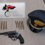 Armi: revolver e munizioni dentro casa, un arresto a Vibo