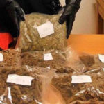 Droga: 2 kg stupefacente in borsone, arresto a Reggio Calabria