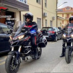 Atti persecutori: i carabinieri notificano un divieto di avvicinamento