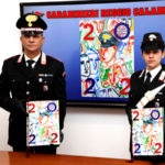 Carlo Lucarelli e il Maestro Sandro Chia per il Calendario Storico dell’Arma2022
