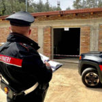 Denunciate tre persone dai carabinieri e sequestrato un cantiere per abuso edile
