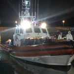 Migranti: nuovo sbarco in Calabria, arrivati in 65 a Roccella