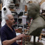 Realizzato un busto raffigurante Mons. Vittorio Moietta