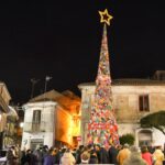 Girifalco: un albero all’uncinetto alto 16 metri