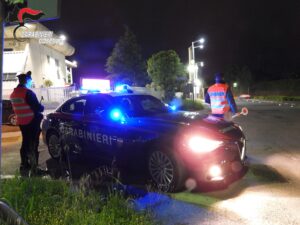 Controlli dei carabinieri nella movida rendese