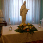 La Peregrinatio Mariae al Carmine: la Madonna fa tappa nelle case dei fedeli