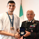 Comandante Legione Carabinieri Calabria incontra Simone Alessio, medaglia di bronzo alle olimpiadi di Parigi
